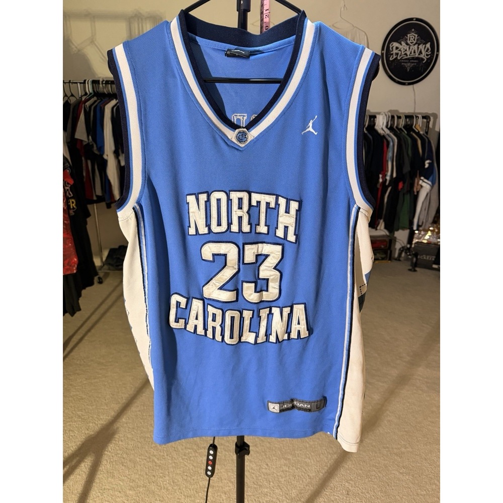 Jordan UNC North Carolina Tar Heels Jordan #23 Sewn Basketball Jersey Size L